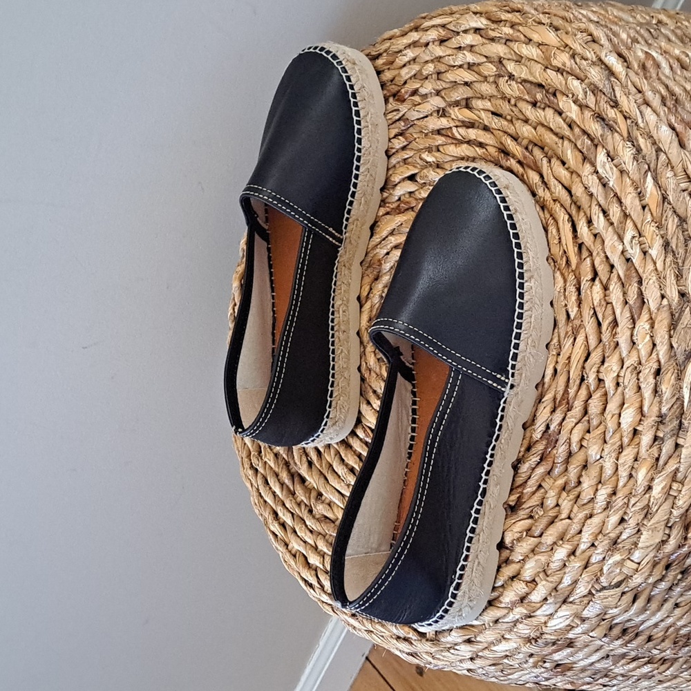 NWOT Toni Pons Womens Black‎ Leather Espadrille Platform Loafers EU39/US8.5